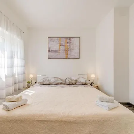 In Arbanija Mit Meerblick, Balkon, Klimaanlage, W-lan 5137-2 Appartement Trogir
